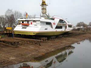 Brantho-Korrux_3in1_Flussschiff5_Dörrbaum_Hameln_Warsteiner