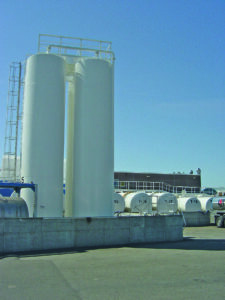 Brantho-Korrux_3in1_Tankanlage-SAR