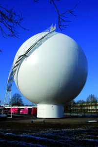 Brantho_Korrux_3in1_Gasspeicher_FordKA_The_Dot_(Toyism)_grundiert