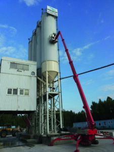 Brantho_Korrux_3in1_Silos_vorbereitet